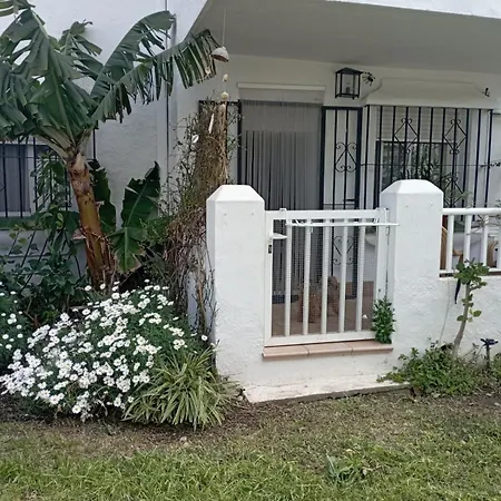 Laguna Costa Apartment